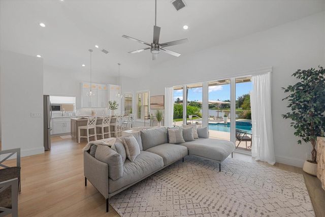 4145 Bahia Isle Circle, Wellington, FL 33449