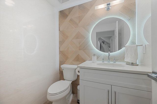 4145 Bahia Isle Circle, Wellington, FL 33449