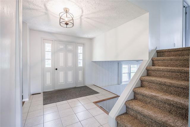 1193 Appian Drive, Webster, NY 14580