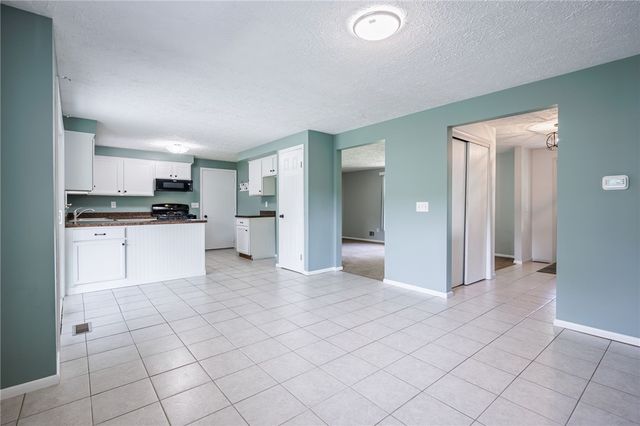 1193 Appian Drive, Webster, NY 14580