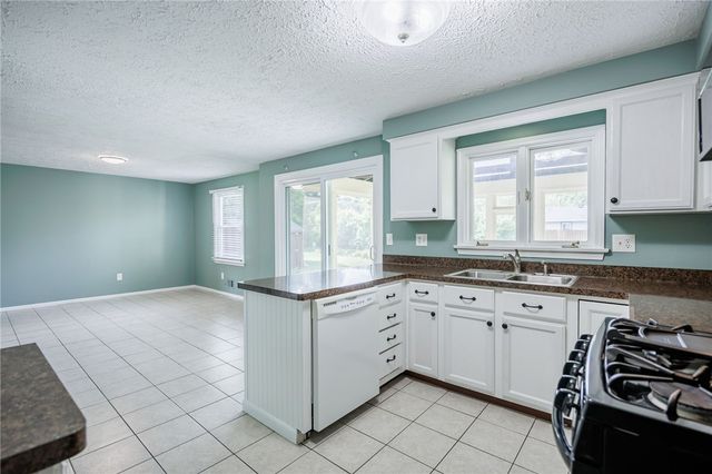 1193 Appian Drive, Webster, NY 14580
