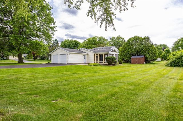 1193 Appian Drive, Webster, NY 14580