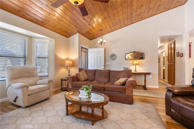 39436 Calle El Fuente, Green Valley, CA 91390