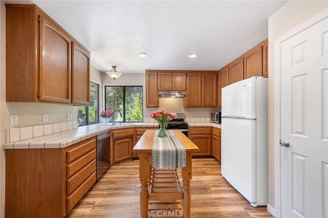39436 Calle El Fuente, Green Valley, CA 91390