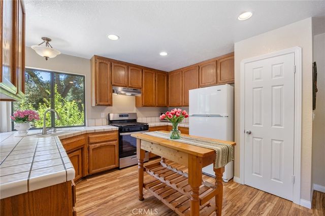 39436 Calle El Fuente, Green Valley, CA 91390