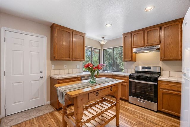 39436 Calle El Fuente, Green Valley, CA 91390
