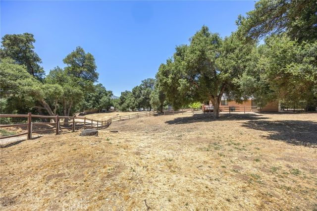 39436 Calle El Fuente, Green Valley, CA 91390