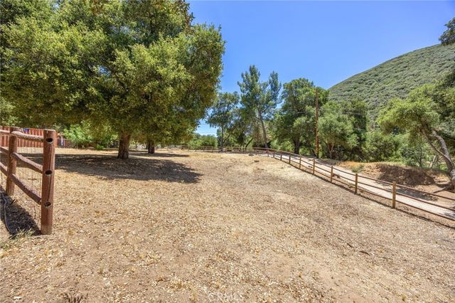 39436 Calle El Fuente, Green Valley, CA 91390