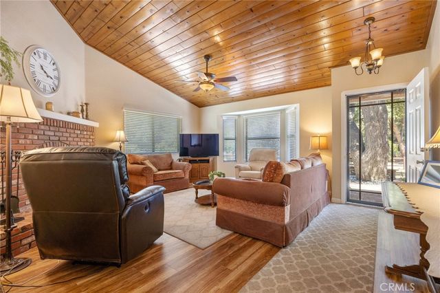 39436 Calle El Fuente, Green Valley, CA 91390