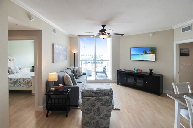 800 N TAMIAMI TRAIL 806, Sarasota, FL 34236