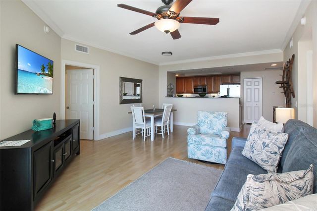 800 N TAMIAMI TRAIL 806, Sarasota, FL 34236