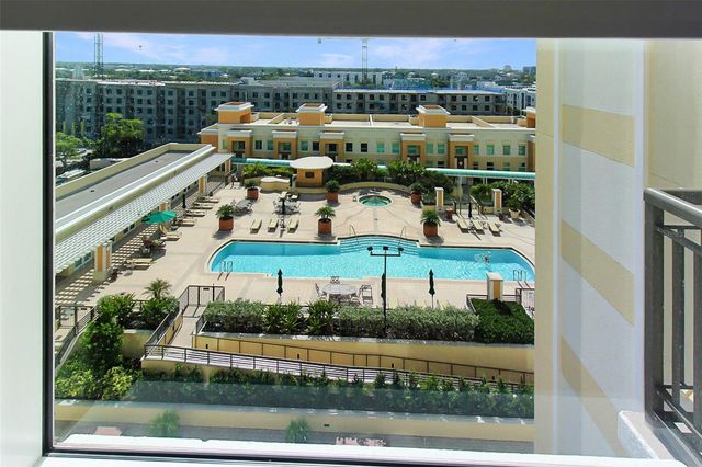 800 N TAMIAMI TRAIL 806, Sarasota, FL 34236