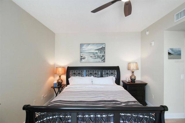 800 N TAMIAMI TRAIL 806, Sarasota, FL 34236