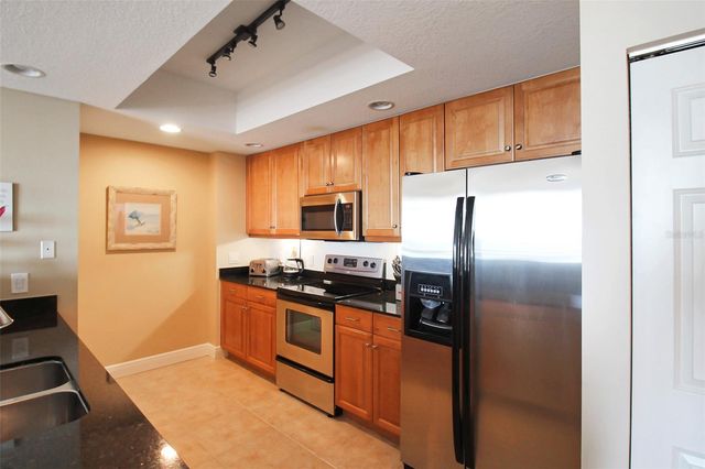 800 N TAMIAMI TRAIL 806, Sarasota, FL 34236