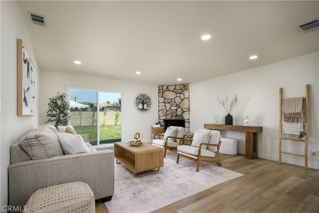 9563 Greening, Whittier, CA 90605