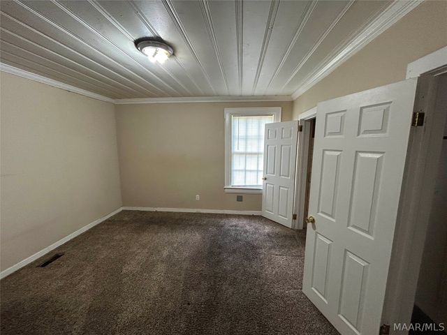 2027 MCKINLEY Avenue, Montgomery, AL 36107