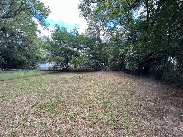 2027 MCKINLEY Avenue, Montgomery, AL 36107