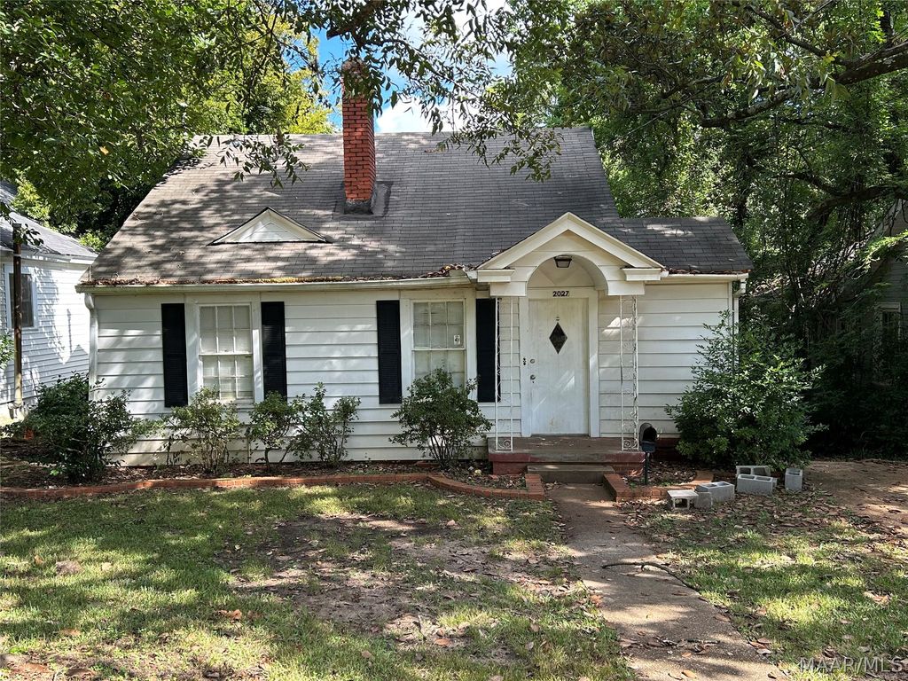 2027 MCKINLEY Avenue, Montgomery, AL 36107