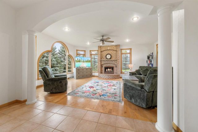 4140 GEMSTONE TRAIL, Green Bay, WI 54311
