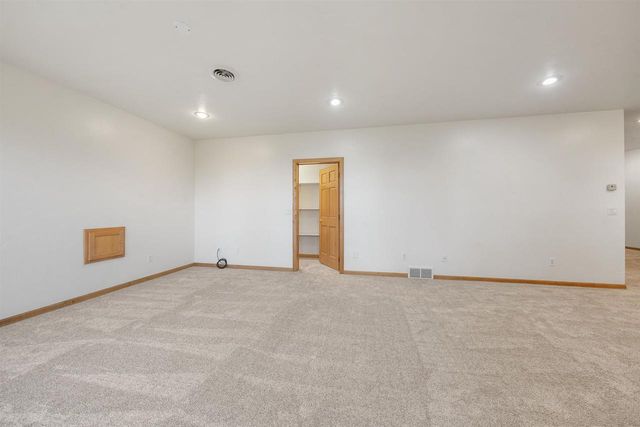 4140 GEMSTONE TRAIL, Green Bay, WI 54311