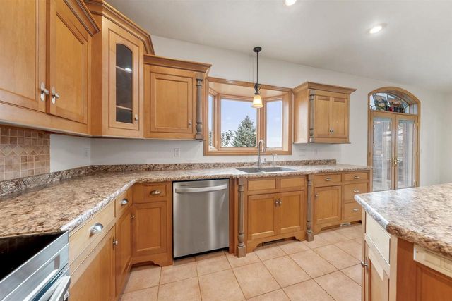 4140 GEMSTONE TRAIL, Green Bay, WI 54311