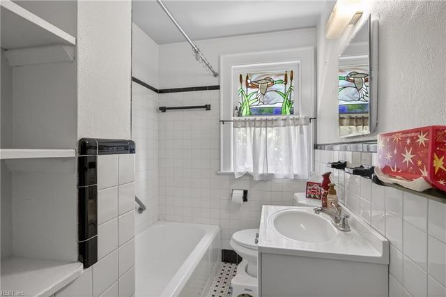 170 W Randall AVE, Norfolk, VA 23503