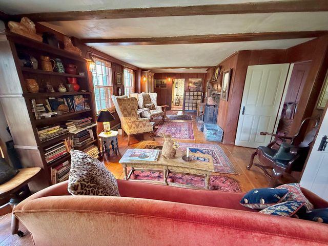 162 Rt. 6A, Yarmouth Port, MA 02675