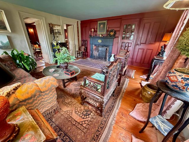 162 Rt. 6A, Yarmouth Port, MA 02675