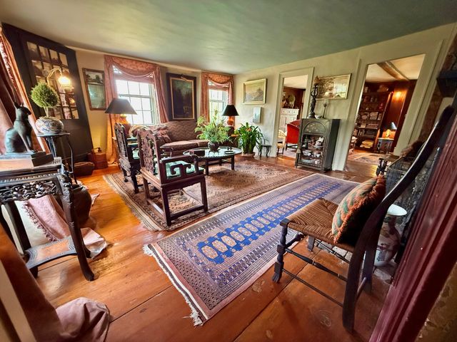 162 Rt. 6A, Yarmouth Port, MA 02675