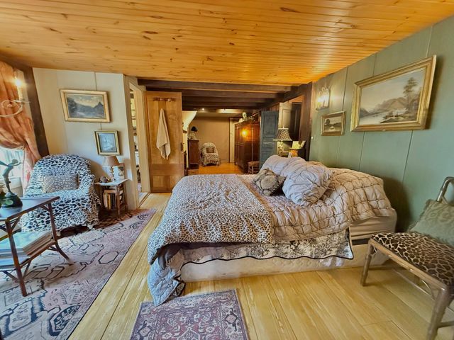 162 Rt. 6A, Yarmouth Port, MA 02675