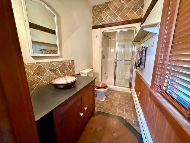 162 Rt. 6A, Yarmouth Port, MA 02675