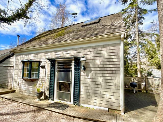 162 Rt. 6A, Yarmouth Port, MA 02675