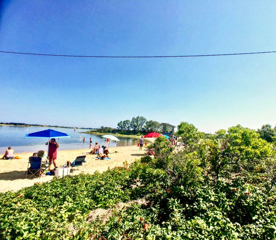 162 Rt. 6A, Yarmouth Port, MA 02675