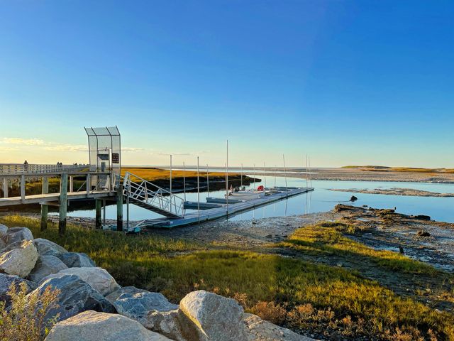 162 Rt. 6A, Yarmouth Port, MA 02675