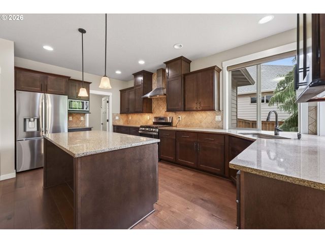 3114 Ne 174TH St, Ridgefield, WA 98642
