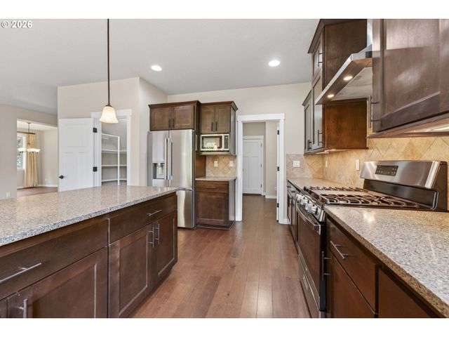 3114 Ne 174TH St, Ridgefield, WA 98642