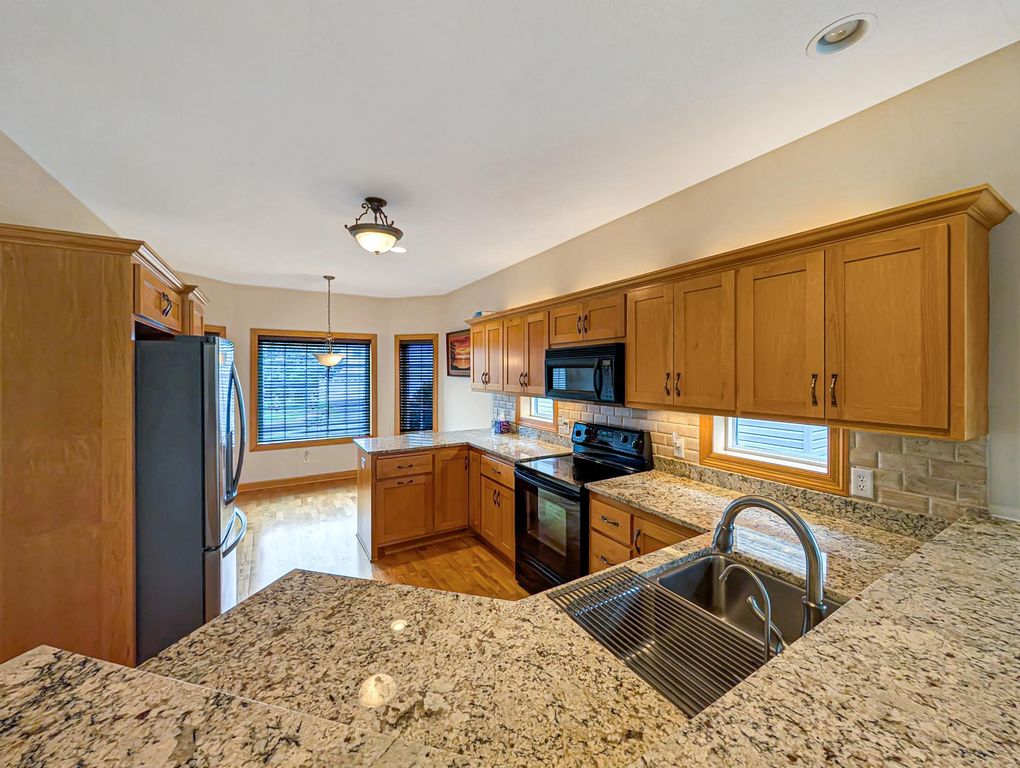 22516 Evergreen Circle, Forest Lake, MN 55025 — photo 5