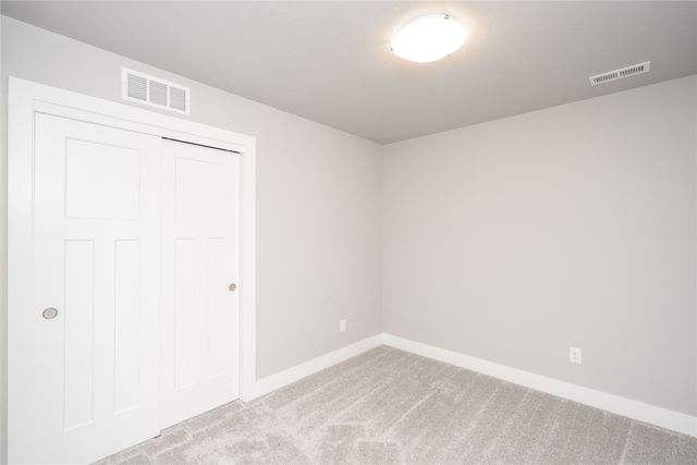 713 NE Oak Ridge Drive, Ankeny, IA 50021