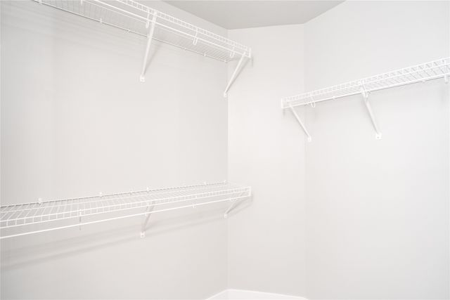 713 NE Oak Ridge Drive, Ankeny, IA 50021