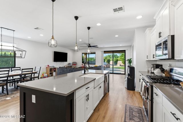 14149 E Via Cerro Del Molino, Vail, AZ 85641