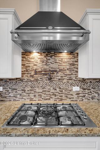 4813 Greenwood Ct, La Grange, KY 40031