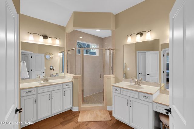 4813 Greenwood Ct, La Grange, KY 40031