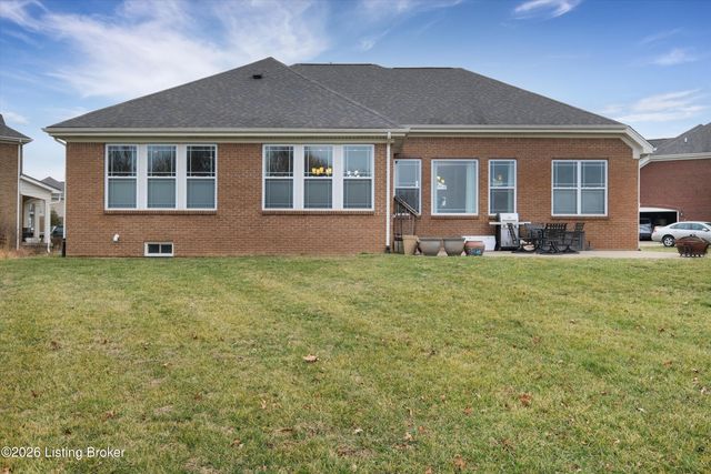 4813 Greenwood Ct, La Grange, KY 40031
