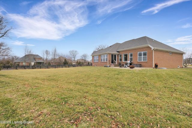 4813 Greenwood Ct, La Grange, KY 40031