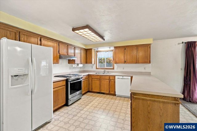 2535 Del Rio Ct SE, Albany, OR 97322