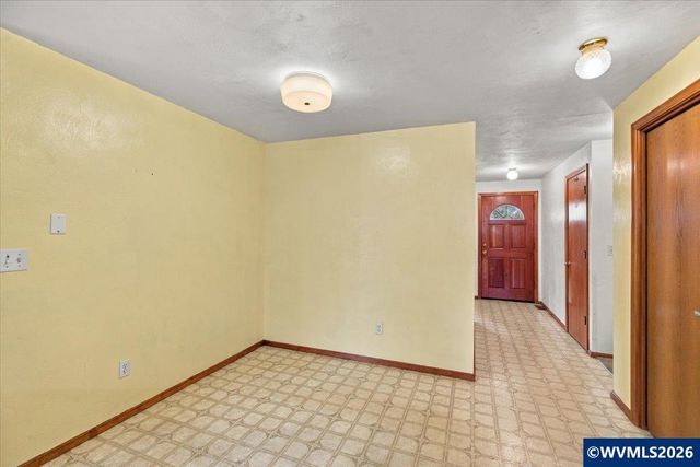 2535 Del Rio Ct SE, Albany, OR 97322