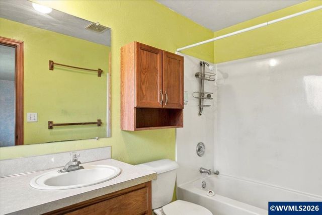 2535 Del Rio Ct SE, Albany, OR 97322