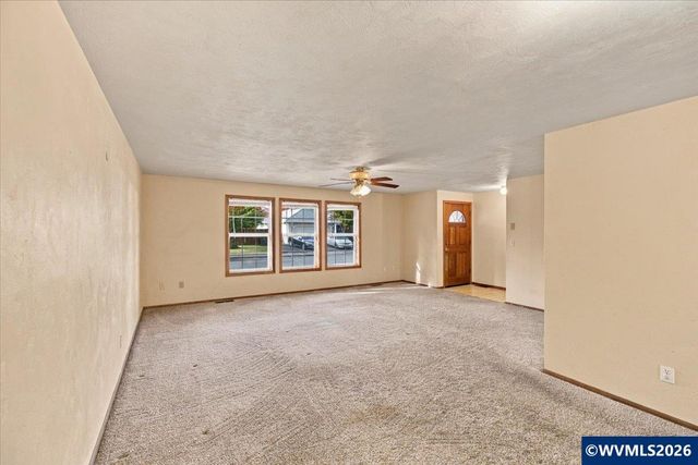 2535 Del Rio Ct SE, Albany, OR 97322