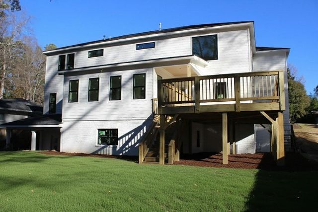 1966 Dunwoody Place, Atlanta, GA 30324