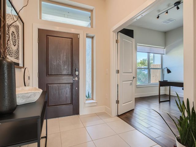 8005 Beacon Knob WAY, Austin, TX 78744